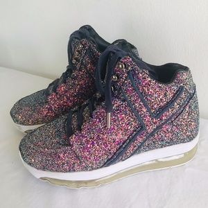 YRU Glitter Festival Sneakers (US 9)